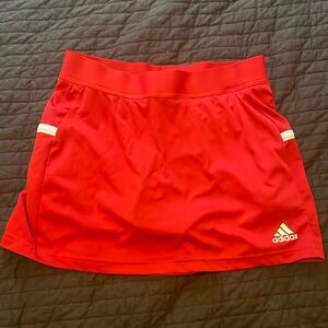 Adidas red tennis skirt size M